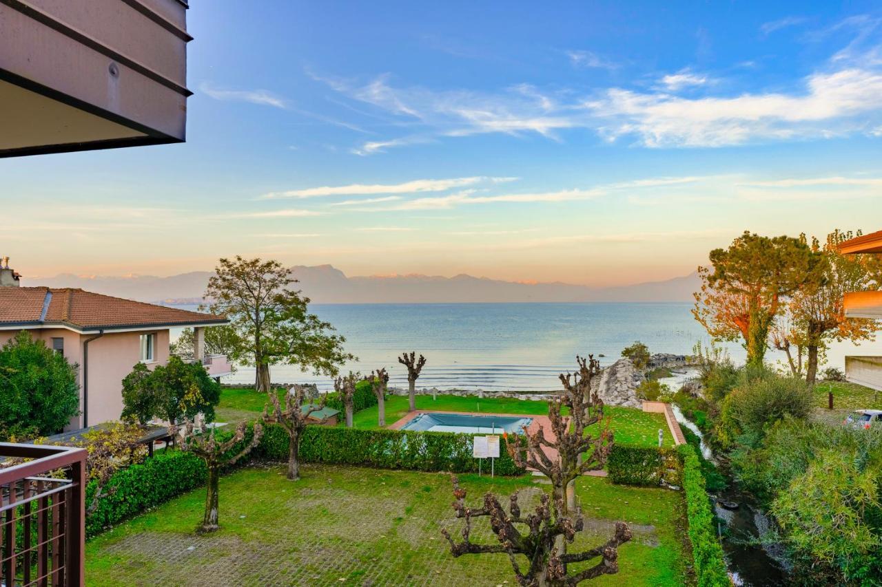 Casa Lugana 19 - Monolocale Con Piscina Direttamente A Lago Sirmione Exterior photo